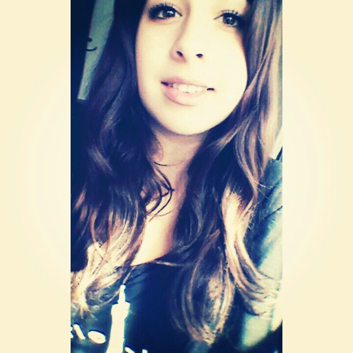 • 3 Havo • Spanish blood • 15 • Memories Never Die •