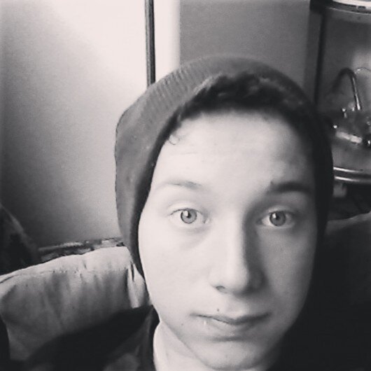 I'm waiting, I'm praying, realize, start hating.