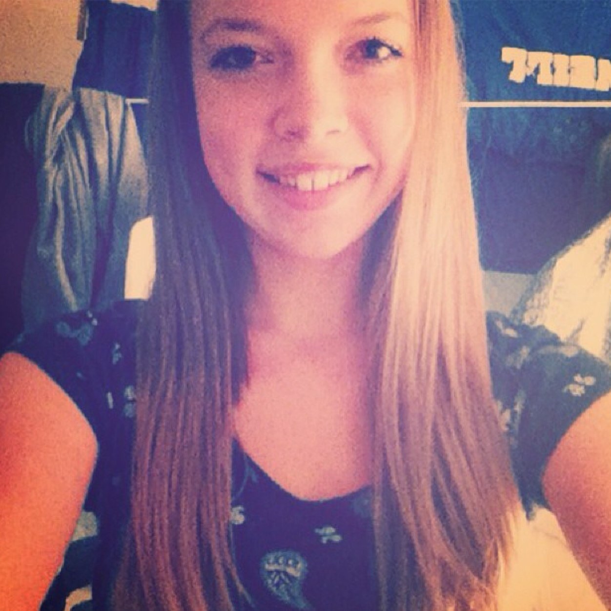 Je bent z'n lekkerding eaa. Je bent mijn schatje ! Ik wil jou never nooit meer kwijttt! ILOVEYOUU!  JE BENT MIJN BESTE VRIENDINNTJE ! ♥ LOVELOVELOVE. x Daphne.