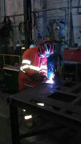 Fabricator/Welder/Plater. I could have been someone. Steelcraft #weldlife #sparkburns