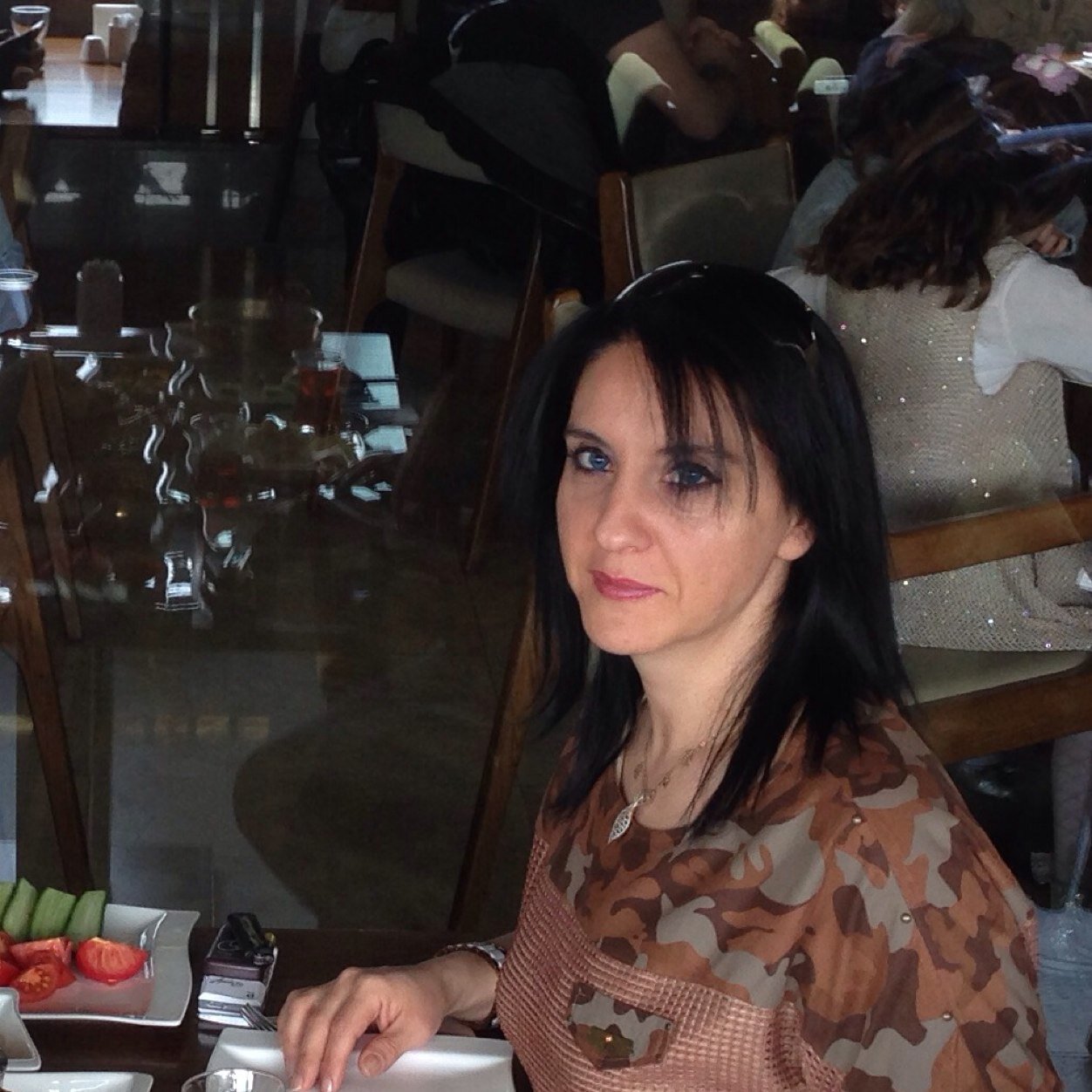 BnguOZsayici's profile picture. 