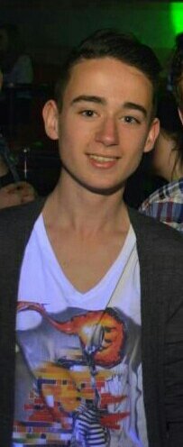 csv veenendaal #teamvince #teamgvvv #teamservie
15jaar #srbija #oostblokboy

nummer: vraag je maar, schuurmachine in de club want k kan niet dansen