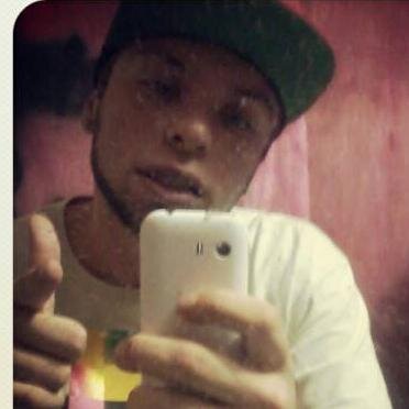 ♥ Que a nossa amizade seja tão imensa quanto o universo ♥ @Girardi__       ♧♧