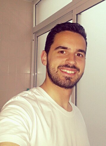 JulioBombard's profile picture. componente de la banda de cc.tt del santisimo cristo de la fe y del consuelo martos (jaen)