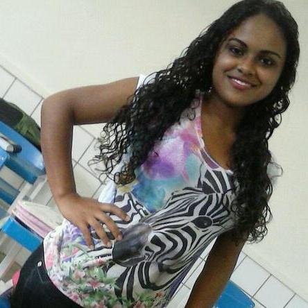 ♥ Não tenho medo de mostrar quem eu realmente sou, porque todos  temos defeitos. E falsidade não é um dos meus.      ♥