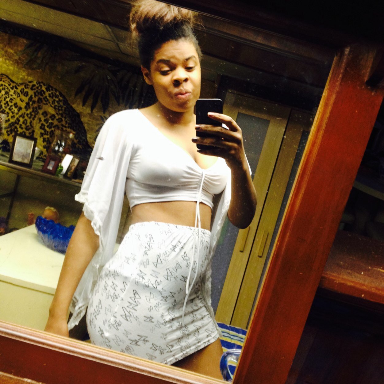 #thick #loveable #bisexual #senior #REAL #taurus #ColtsNation #yellowbone