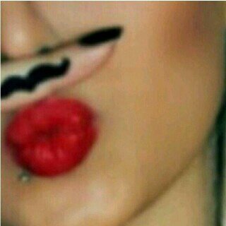 ‏‏‏ربي لا تجعل احد غيري ينعم بعشقهS