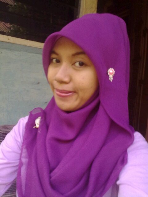 estuningsih7's profile picture. 