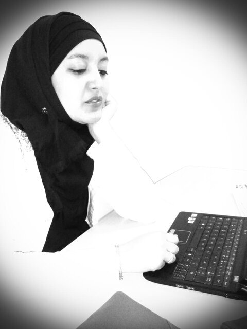 Asmouch_Basmaty's profile picture. Ethnologue en quête de savoir,  fascinée par tout se qui bouge et qui se cultive !
Le vent m'emportera là ou il voudra...
#NvosChalenges