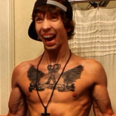 Bryan silva flexing