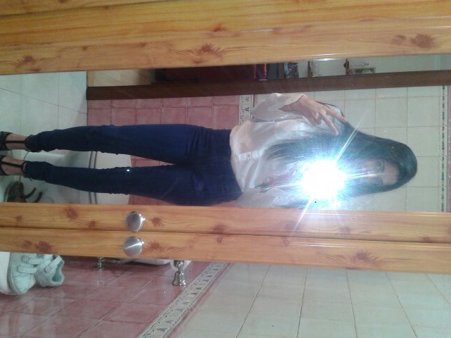 Se vive mejor sin esperar nada de nadie.Te quiero♡