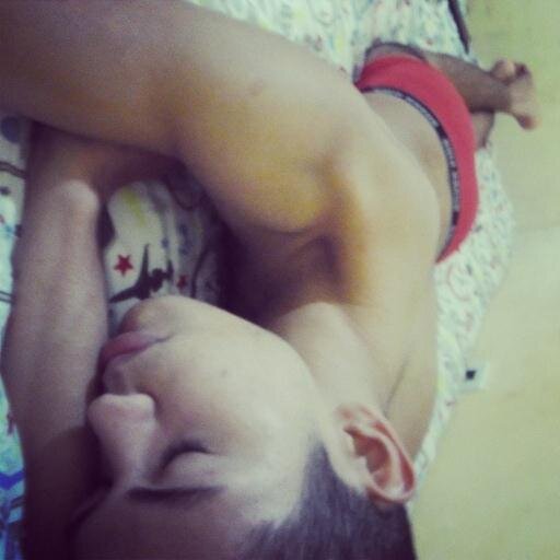 EU NÃO SOU FÃ, EU SOU LITTLE MONSTER,