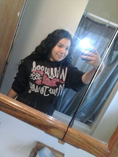 My name is Stephanie Reyes ... I like to hang with family and friends .... I love my life and i love Jermaine Rodgers 11/24/13