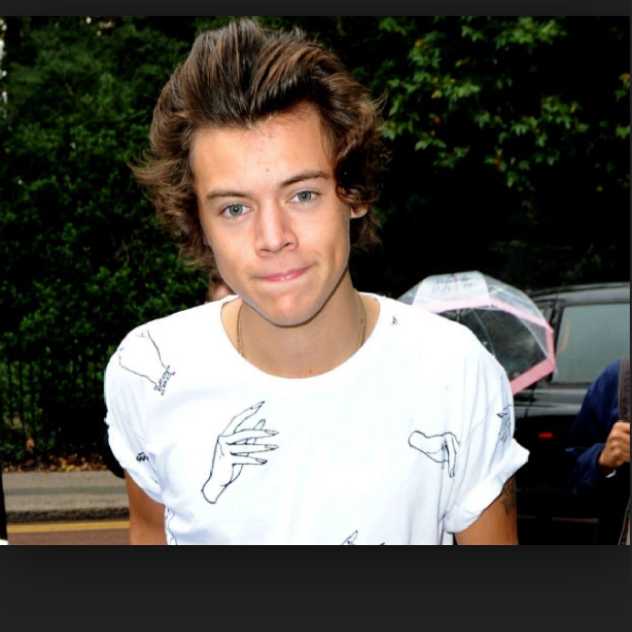 harry_fraudxX's profile picture. Hey. Im harry styles. Im single and looking for someone special ❤️ ---GAY---