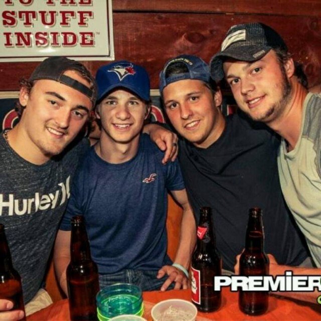 Reeser11_'s profile picture. 