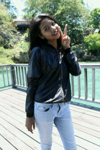 Follow @Lindhaaa23 ! yg ini sudah tidak aktiv !