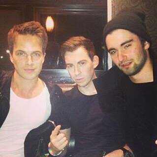 Follow us for all the latest news & concert updates on our favorite djs, @Hardwell @DannicDj @dyro_music! #1 , #30 &  #74 of 2013 DJMag Top 100