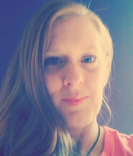 tina_daigle's profile picture. Keep it 100