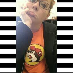 Follow my new twitter @xo__cheyenne