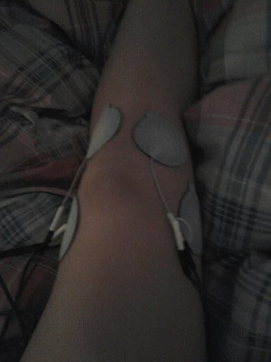 kneestruggles's profile picture. recently injured my left knee in indoor soccer, soccer is my life and I'm struggling with sitting out. ..ask anyone I'm always begging to play..