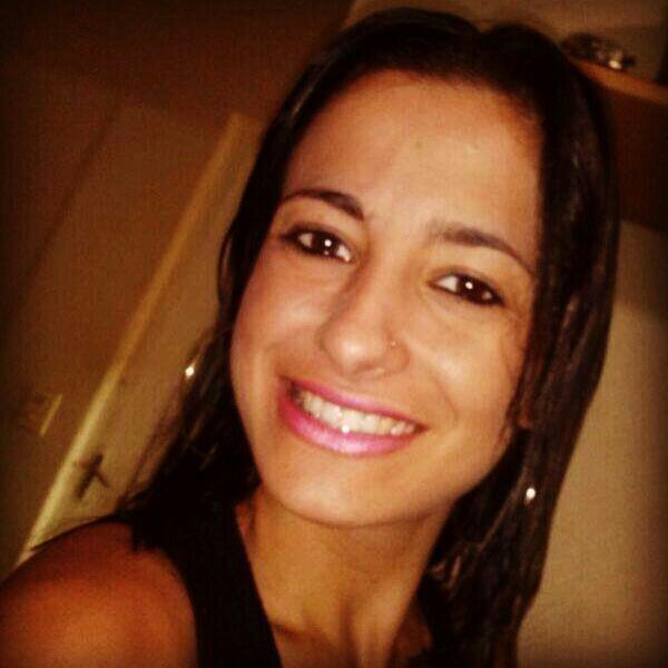 Instagram patricia_svazzatti ... Se a vida lhe negou um sonho, mostre a ela que você é forte para lhe negar uma lágrima. s2