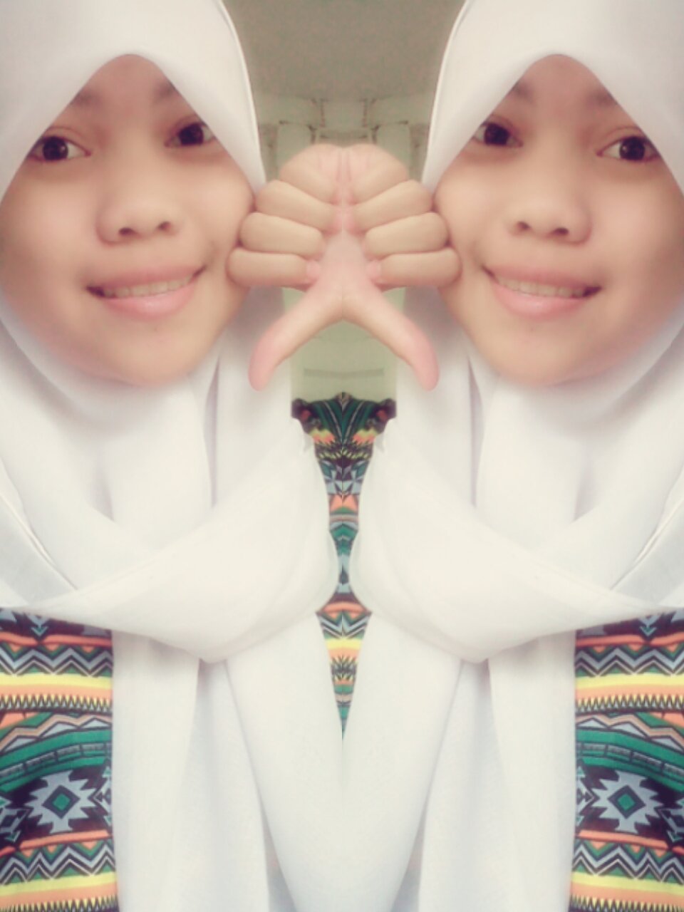 fitriani9dhe's profile picture. 