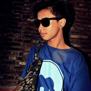 andikk_dwi's profile picture. Its Rock Graduate UN And PTN 2014 !