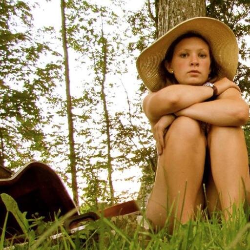 cloclo_fo_sho's profile picture. Spread love wherever you go.