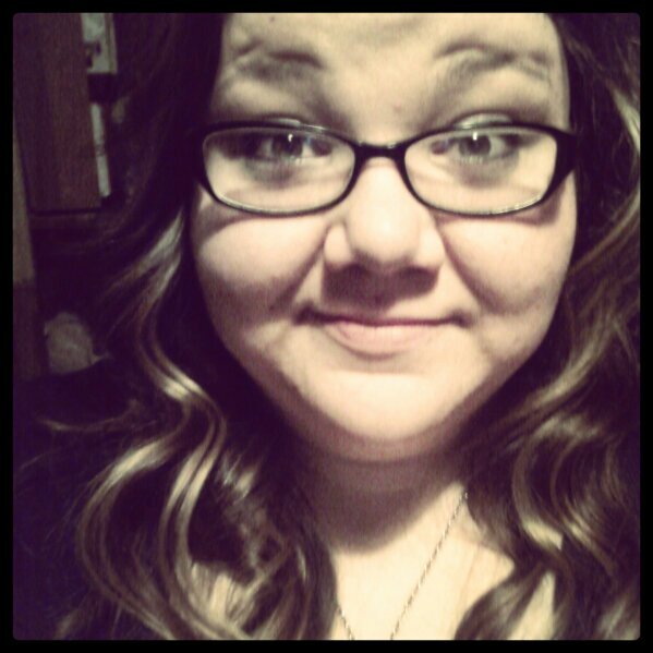 smashley9124's profile picture. 