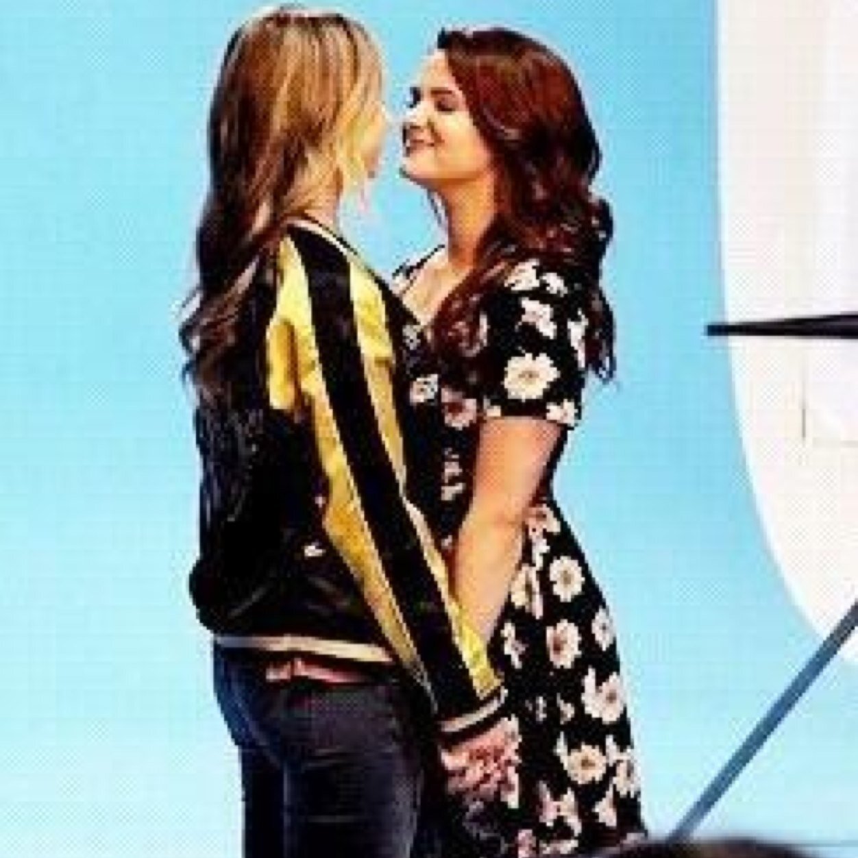 Karmy ❤️• unique is great • there is no shame in being gay. • the Rihanna to my Katy Perry.• Instagram: @iwasfakingit_