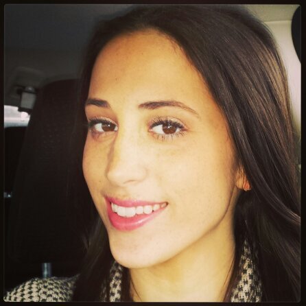 PinkFashGiraffe's profile picture. A savvy guide to fashion... Shop my closet on eBay: pinkfashiongiraffe