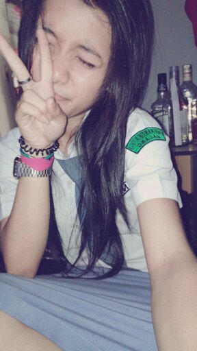 VeonkNhiya's profile picture. FOLLOW aku iyah @VeonkNhiya
okok :)

....(¯`v´¯)
..... ·.¸.·´
...¸.·´
.. (
☻/
/▌
/ \