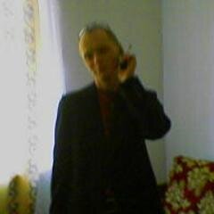 172.5sm;62.85kg,Single,i do learning in  system Wing Chun and ,tai chi healthy.Професія:Saleman