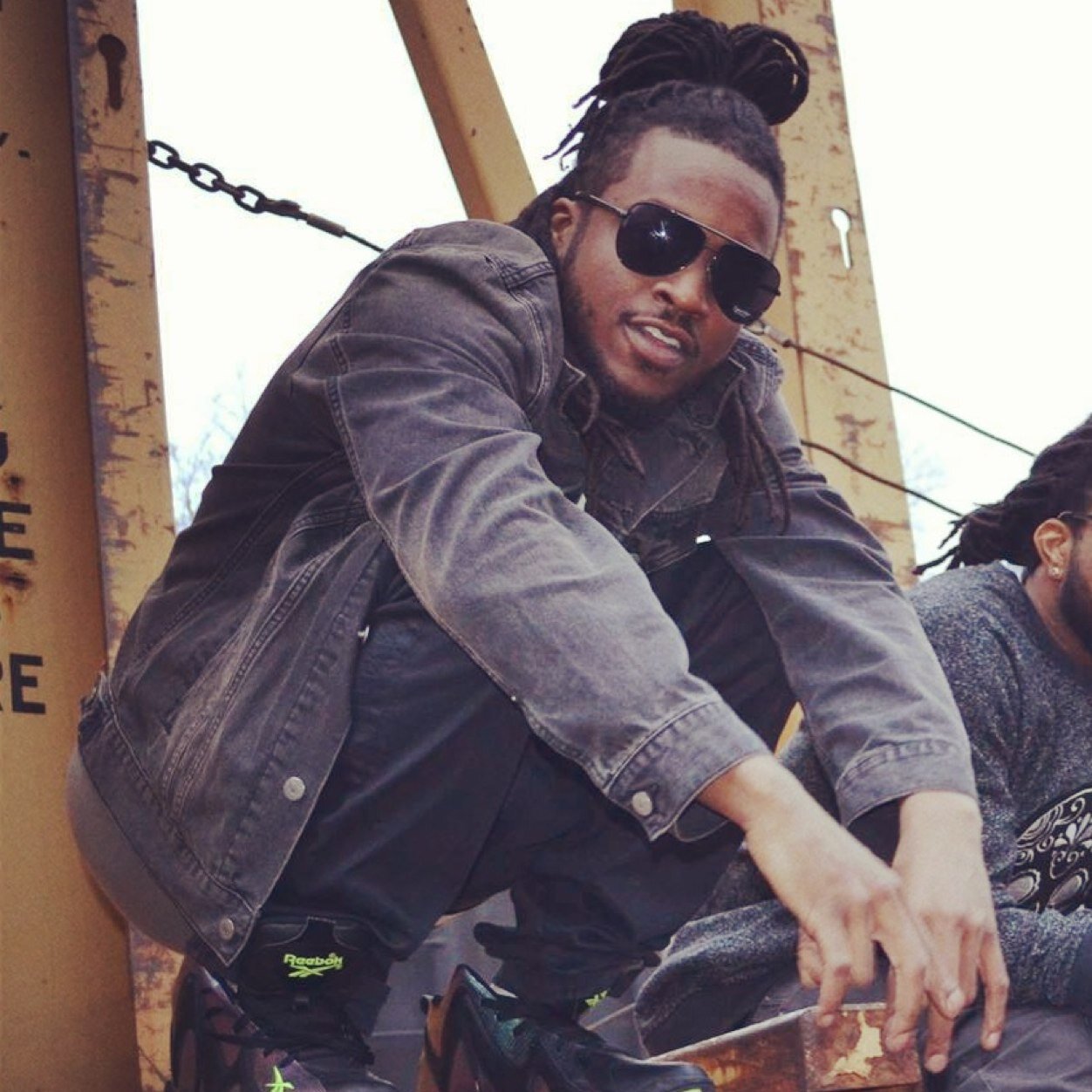 Way_ypsouthside's profile picture. YUNGPIONEERS BRAND NEW HIT (MENACE 2 SOCIETY)  is here.. WATCH IT ON YOUTUBE NOW IN HD http://t.co/qkCz4eZGfr   FOLLOW ME ! IM GOING PLACES