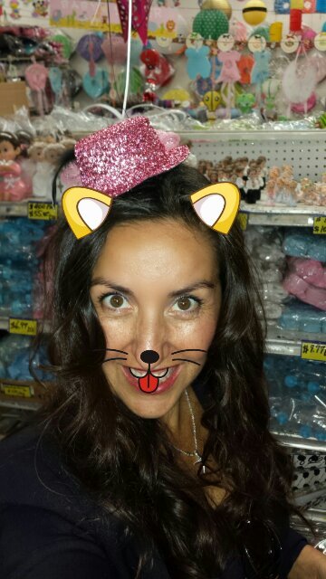 1UrbanCougar's profile picture. 