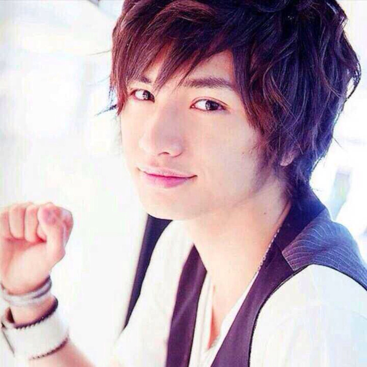 セクガルのけんてぃ担ですっ（≧∇≦）
気軽にフォローお願いしますっ♡
フォローされたら100%フォロバします！