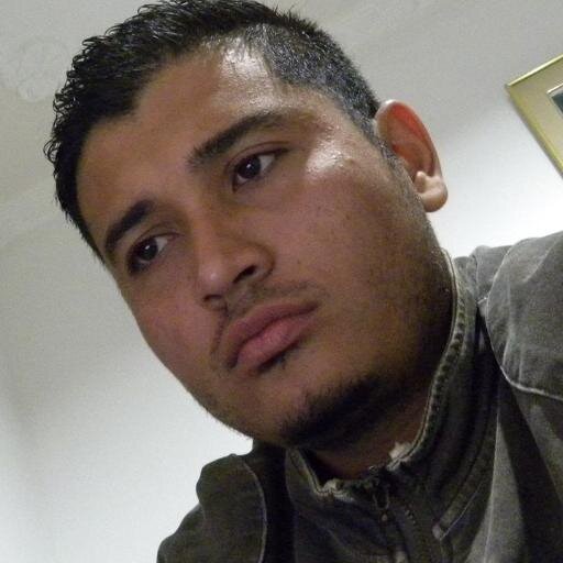 estudiante de ingeniería en la universidad Surcolombiana, amante de la fotografía.