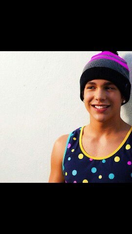 Just a normal fan page about the most amazing person in world @AustinMahone #justmahomiethings