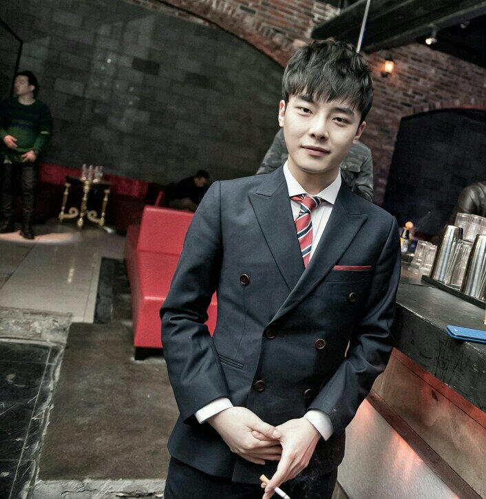 D_0n2's profile picture. 