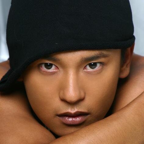 BradeHong's profile picture. 