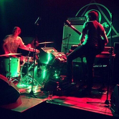 noxiousfoxes's profile picture. "a power duo driving a sloppy hummer" - noxious foxes, band (circa 2022)