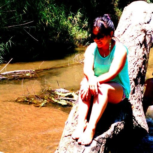 Editzita_93's profile picture. ¿Y ya con qué voy a soñar, cuando he sido tan feliz despierta? Fiodor Dostoyevsky