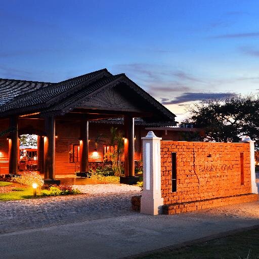 Ideally situated on the border of the archaeological zone, Bagan Lodge offers convenient access to some of the world’s most magnificent temples.