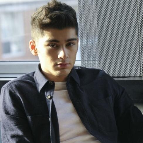 LavolpeCrimson's profile picture. VAS HAPPENIN'?!