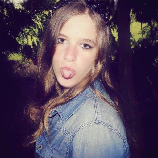 Model photo #selenator #lovatic #smiler #dobrevic #belieber #arianator #BritneyArmy #benzoholic #tizzie #swiftie n much more♥ @selenagomez n @ddlovato saved me♥