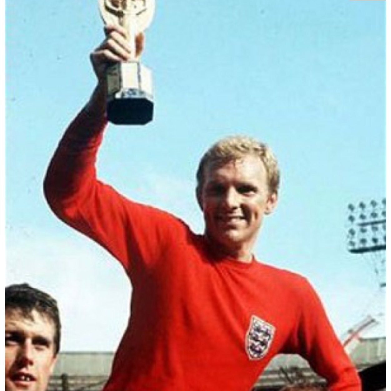 Race_Card's profile picture. We aim to turn £10 into £10,000 simply by placing ONE safe bet every single day. Within 3-4 weeks we should hopefully have turned £10 into £10,000!!