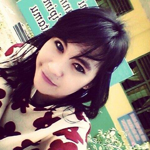 Fristorika's profile picture. I'm a daughter, a sister, a wife of a husband, and a mom of two! ♥ IG: fristorika | SMULE: RikaSimanjuntak