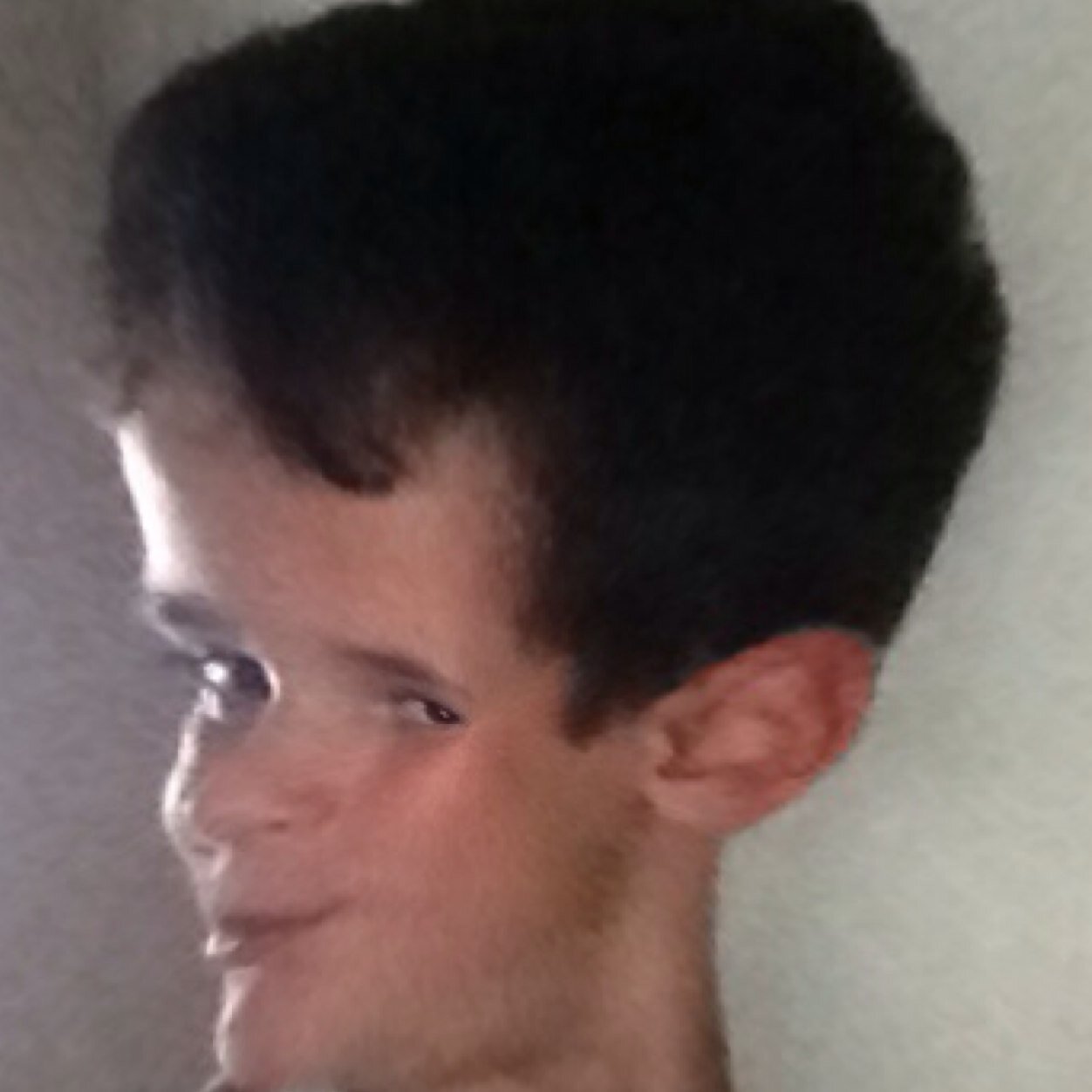 MaxMaxwhite77's profile picture. 