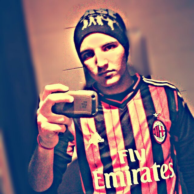 mosab_abdl_aziz's profile picture. Forza Azzuri per sempre       Bb pin:2B141B13 fb:Mosa'abAbdulAziz