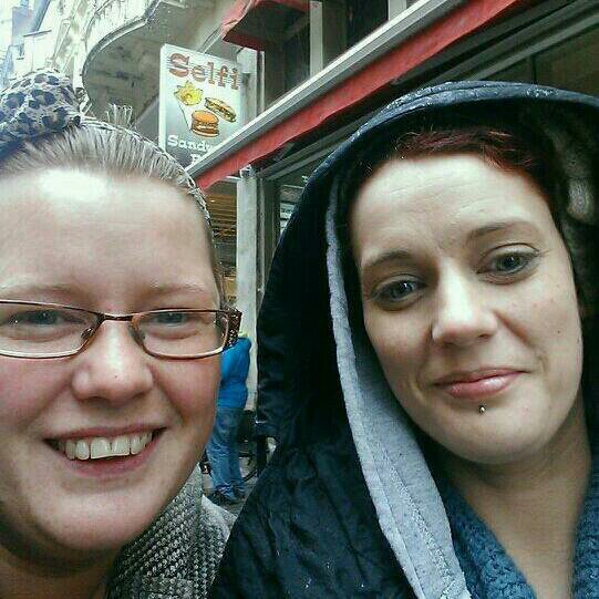 stephanieearle5's profile picture. 